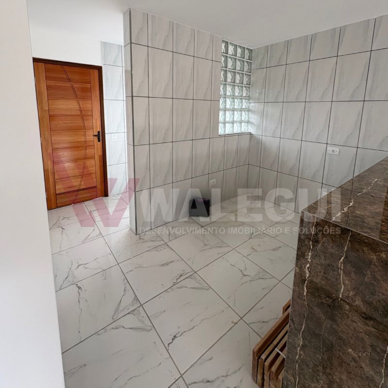 CASA À VENDA EM TIJUCAS DO SUL - Imagem 4